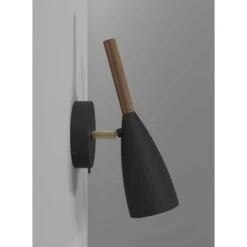 DFTP Pure Seinävalaisin 9 DFTP Pure Seinävalaisin -Kärkkäinen 5701581308381 2