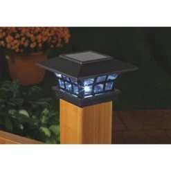 Kartano Cross Aurinkokennovalaisin